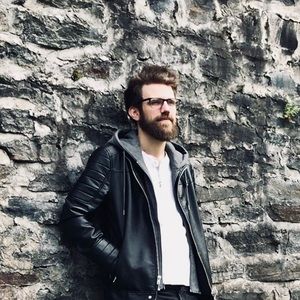 Meet your Posher, Devon